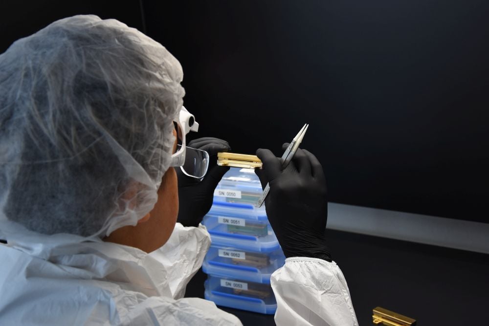 PHOTONICPARTS_Lab1
