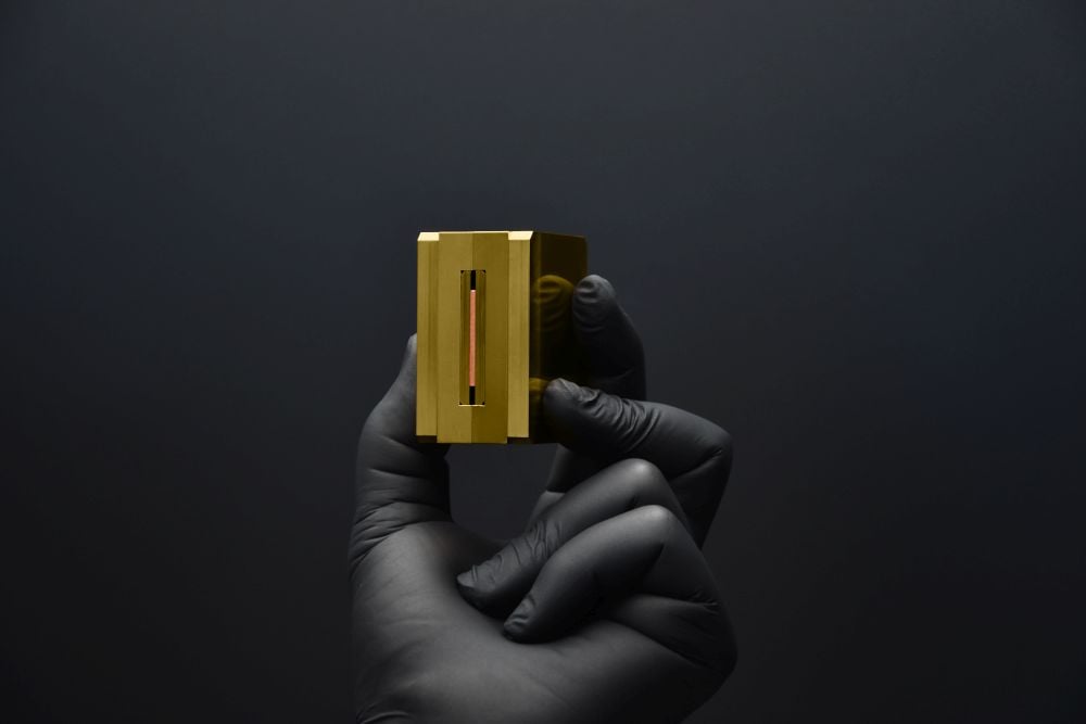 PHOTONICPARTS_SLABPACKAGE2