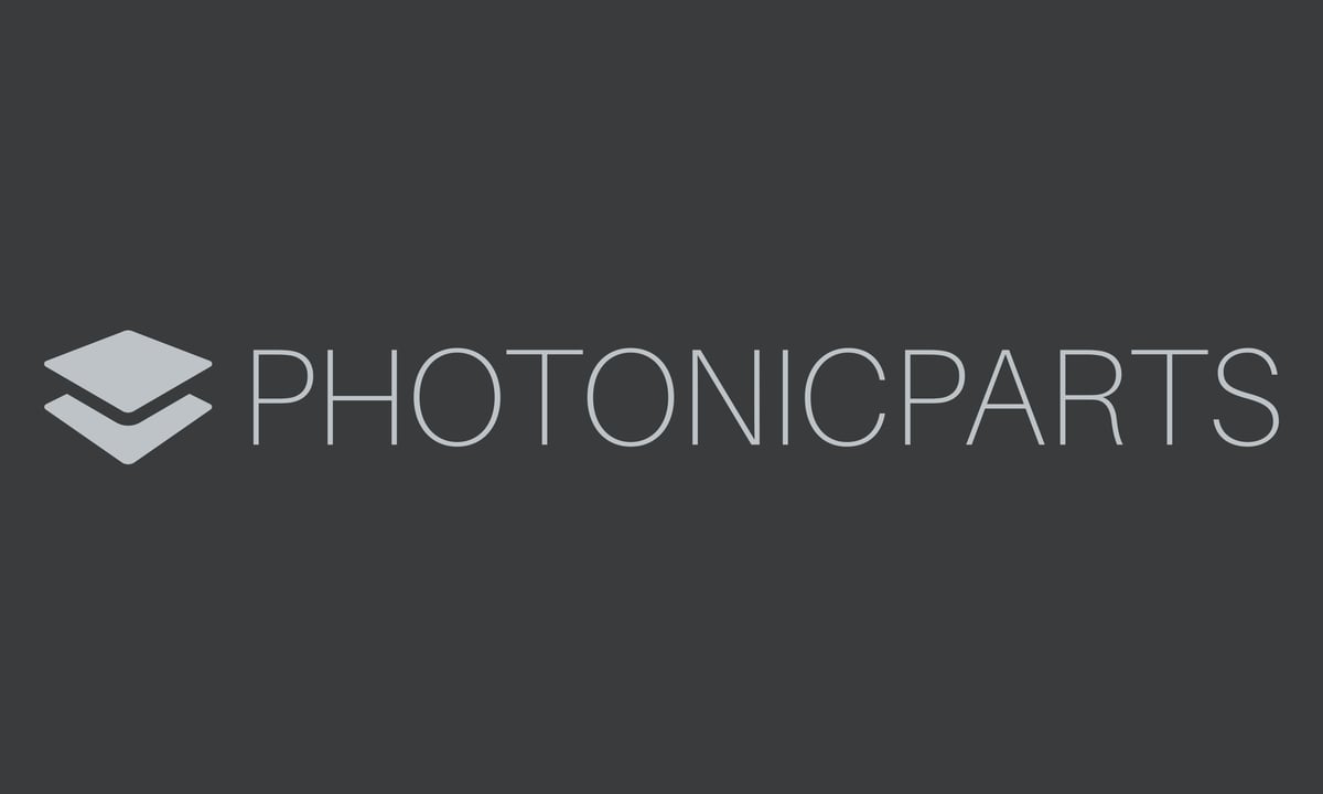 color1-white_logo_dark_background